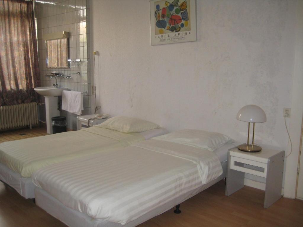 Floris Hotel Rotterdam Rom bilde